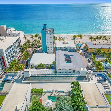 Apartment With Bay View Balcony - Pool - Up To 6 - Gym Hollywood Exteriér fotografie