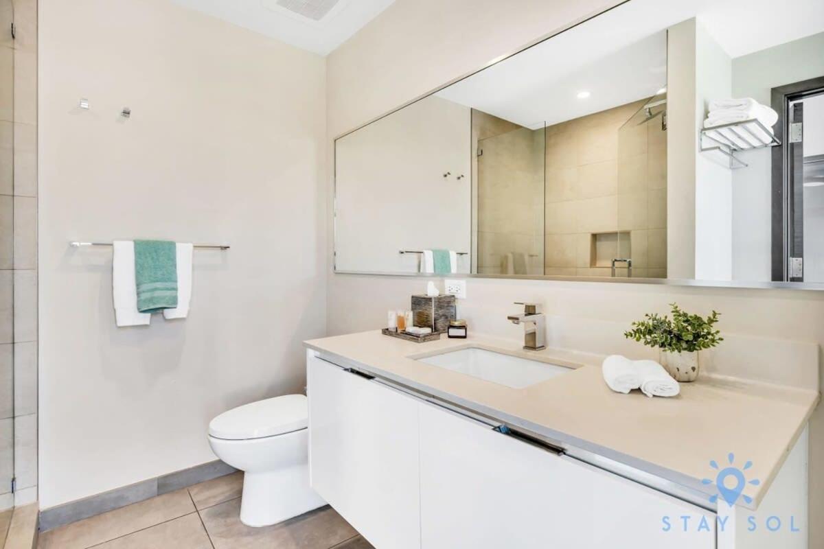 Apartment With Bay View Balcony - Pool - Up To 6 - Gym Hollywood Exteriér fotografie